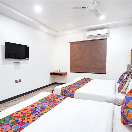 Fabhotel Villa De Benares Bagian luar foto