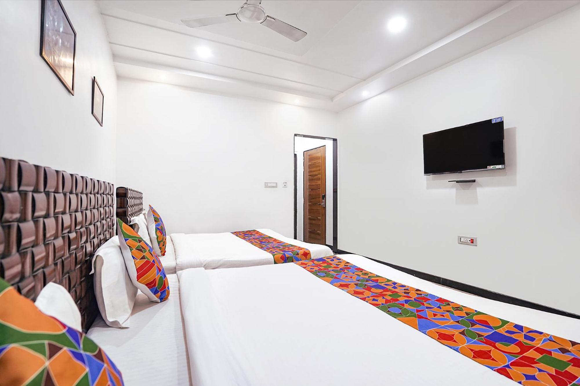 Fabhotel Villa De Benares Bagian luar foto