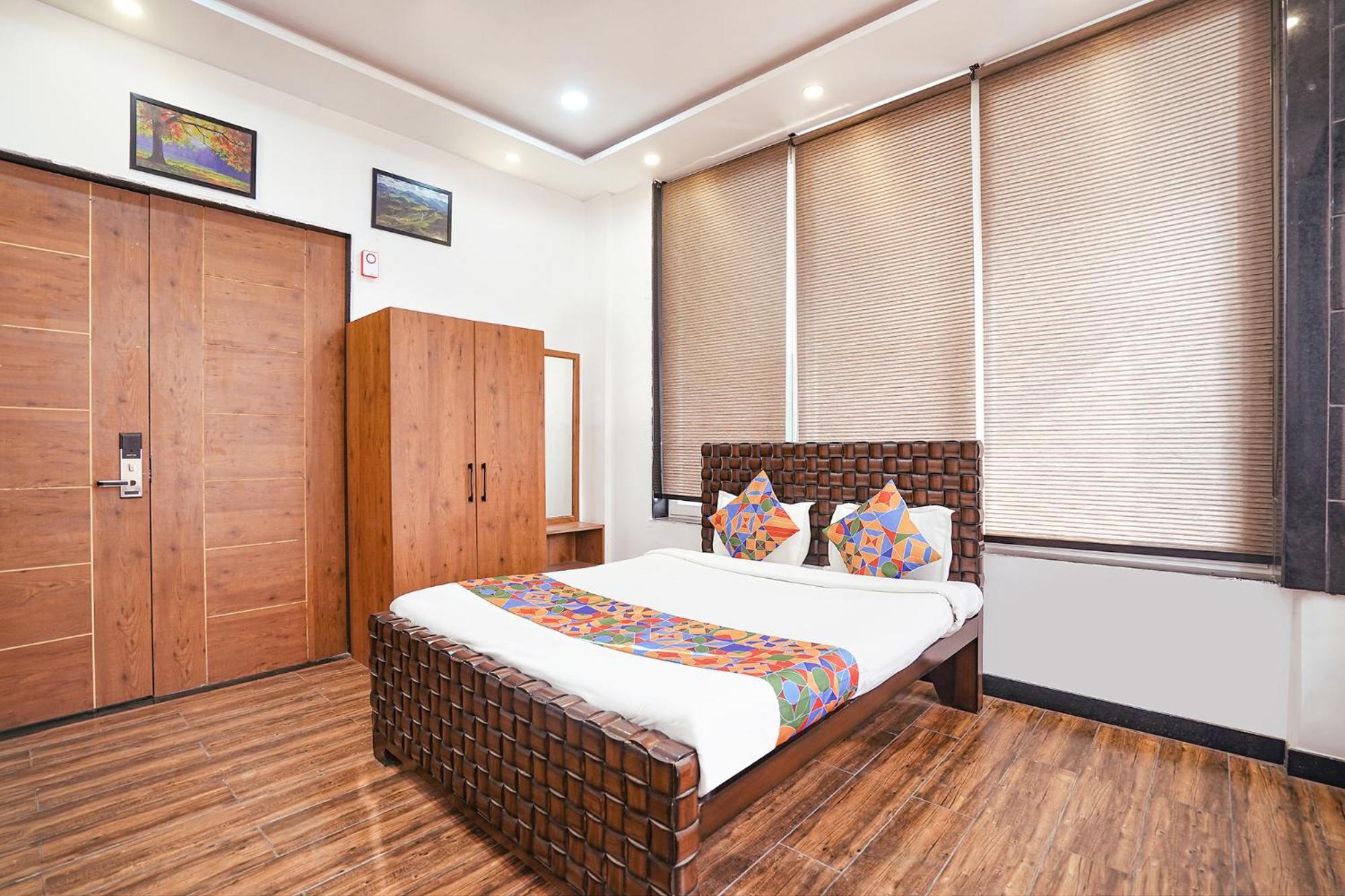 Fabhotel Villa De Benares Bagian luar foto